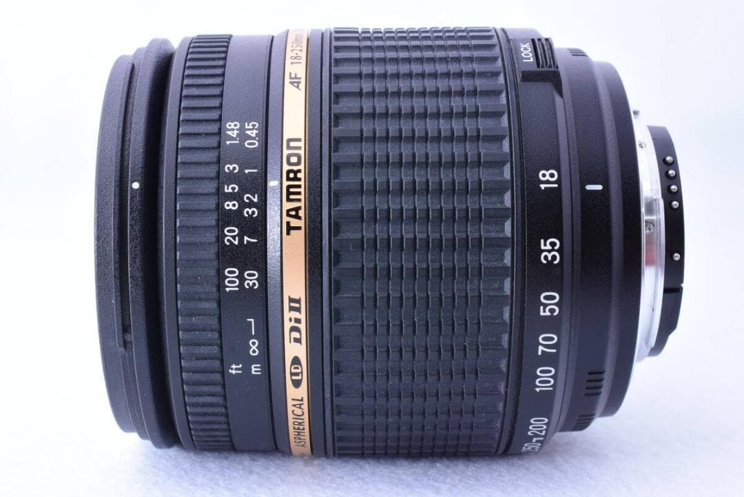【超広角～望遠レンズ】TAMRON 18-250mm Di II ニコン マクロ