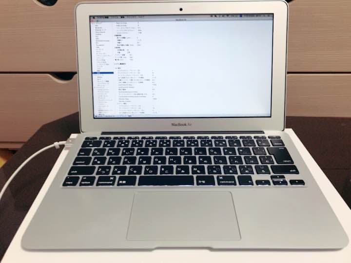 MacBook Air(付属品、HDMIアダプター、ケース付)