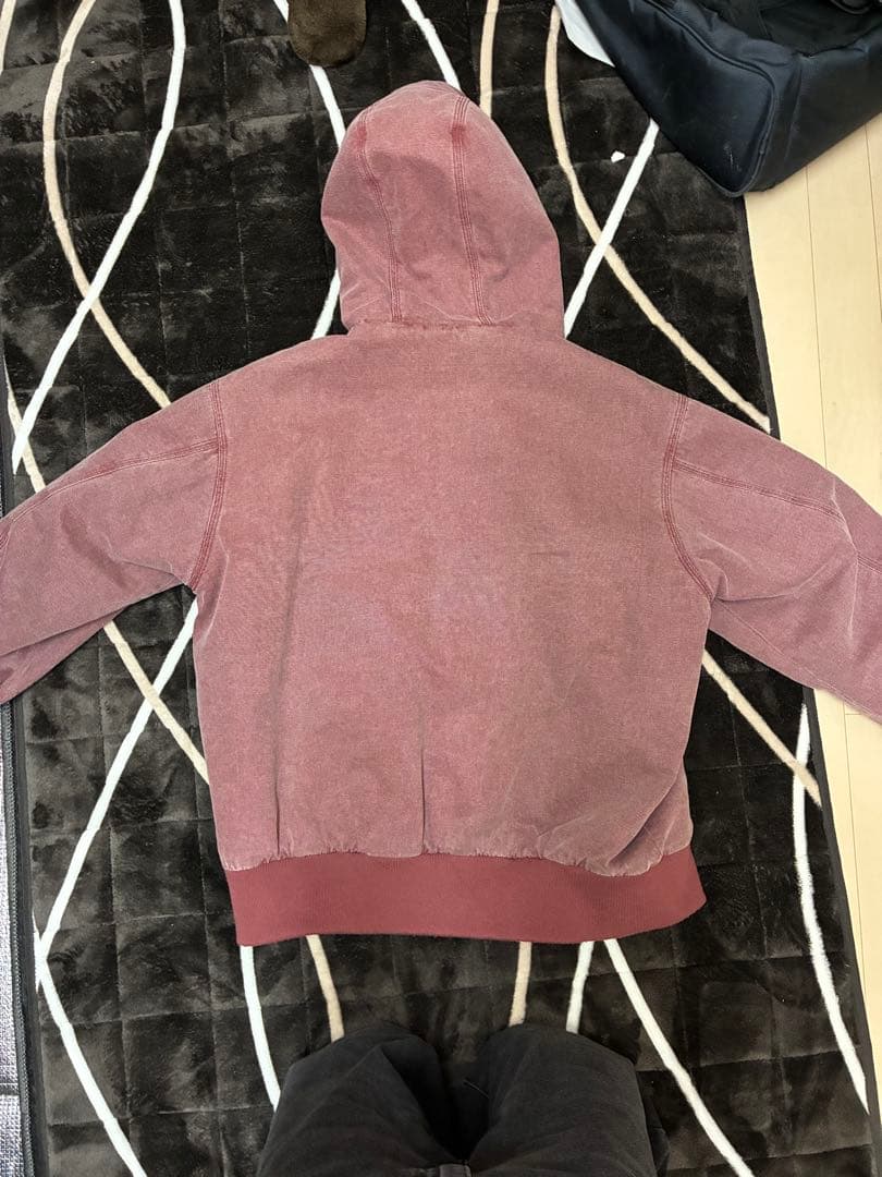 アクティブジャケット　ボルド　カーハート似