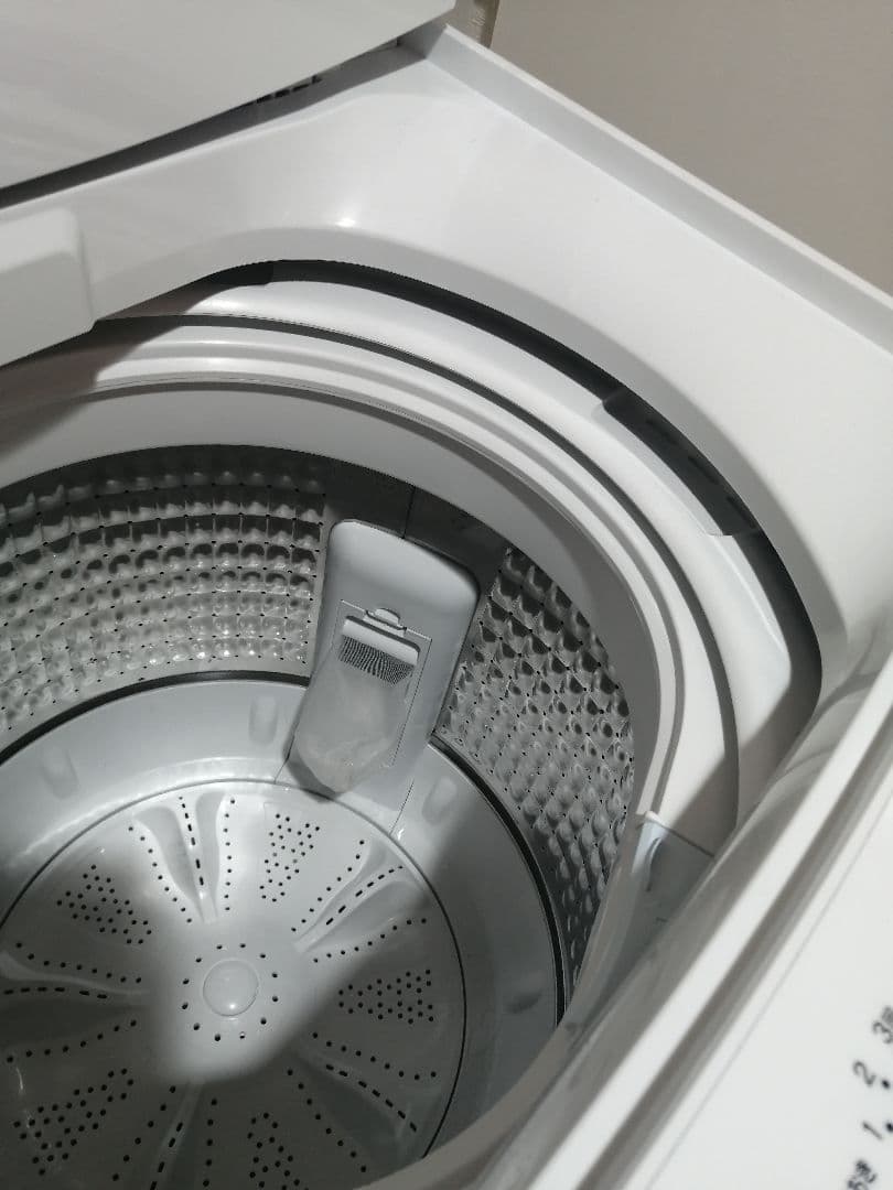 定価4万【新品に近い】コジマ×ビックカメラオリジナル　縦型洗濯機 本体　6kg