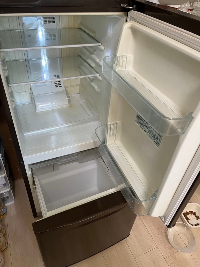 【美品】パナソニック 冷蔵庫 NR-B147W-T(たのメル便・送料出品者負担)