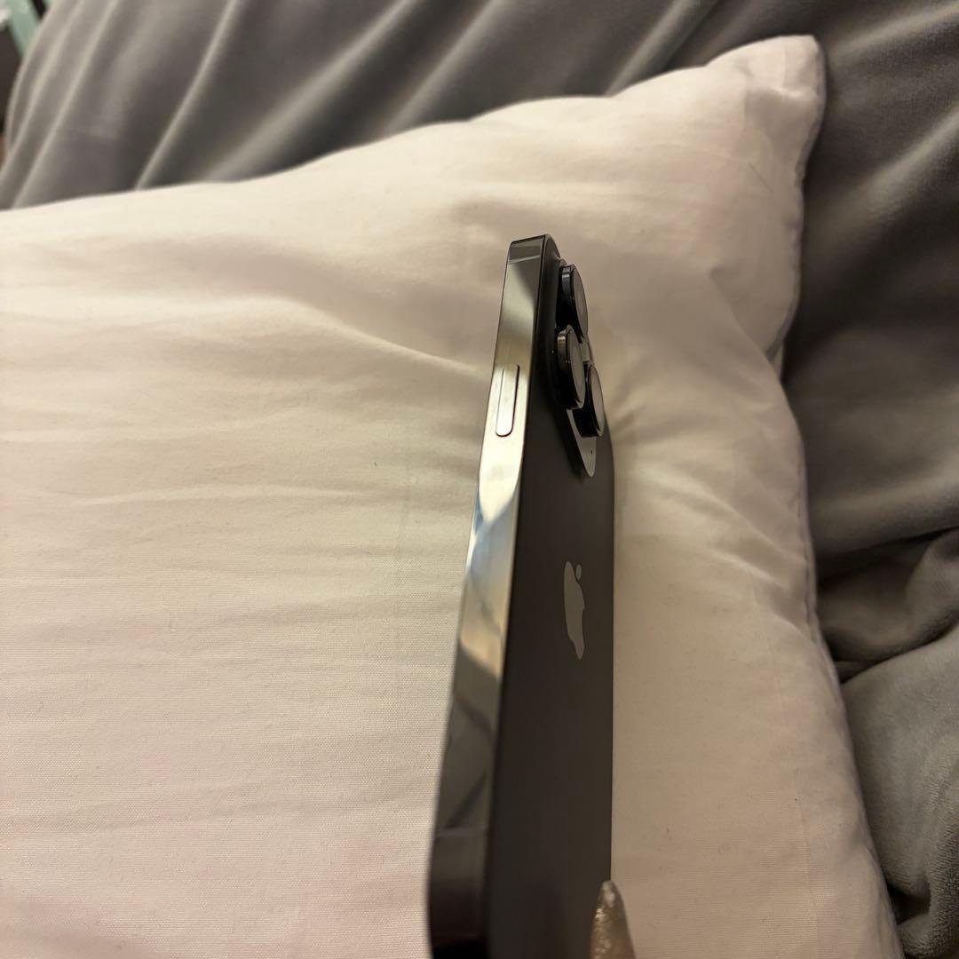 iPhone14pro スペースブラック　SIMフリー