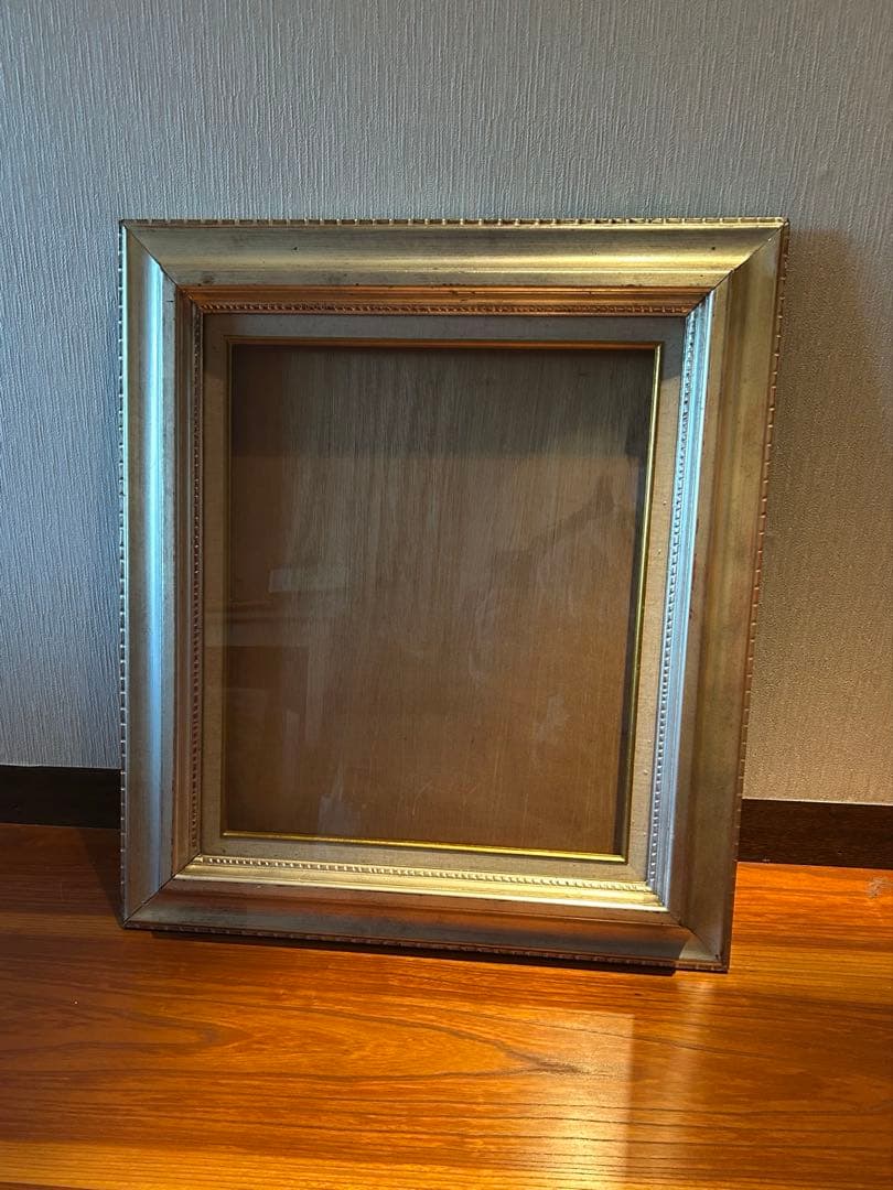 【即購入OK!‼️】アンティーク　額縁　絵画　フレーム　シルバーゴールド　ホワイト