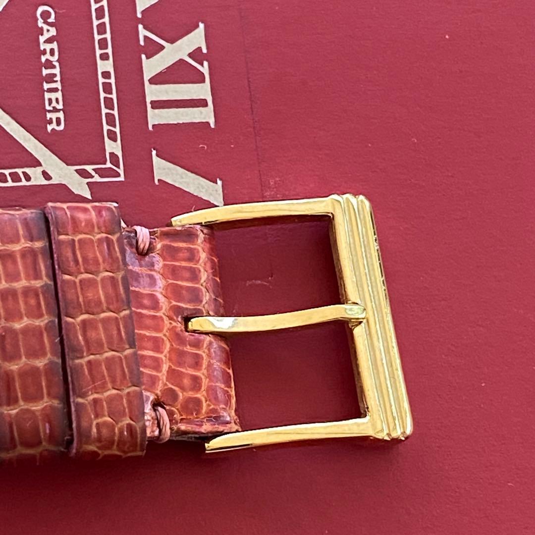 Poirayクラシック スクエア型時計