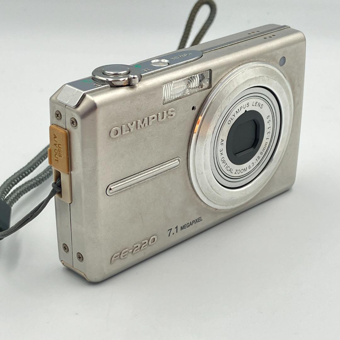 ⭐️動作OK⭐️OLYMPUS FE-220 シルバー ⭐️箱付