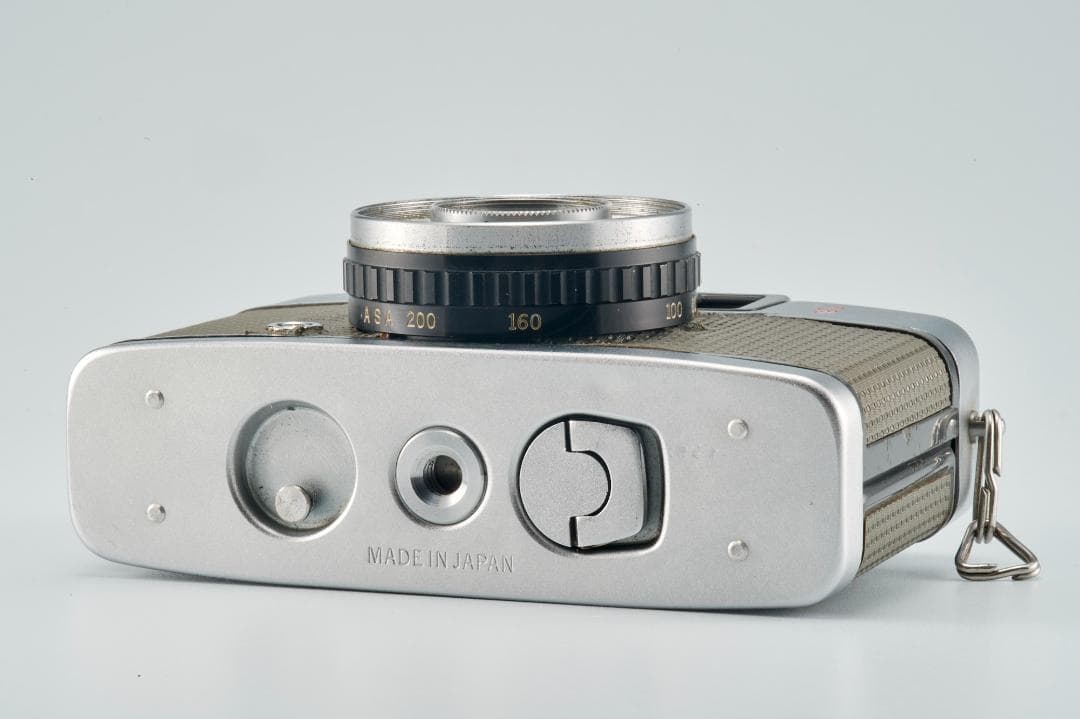 OLYMPUS PEN-EE S 35mm ハーフフレームフィルムカメラ#B3