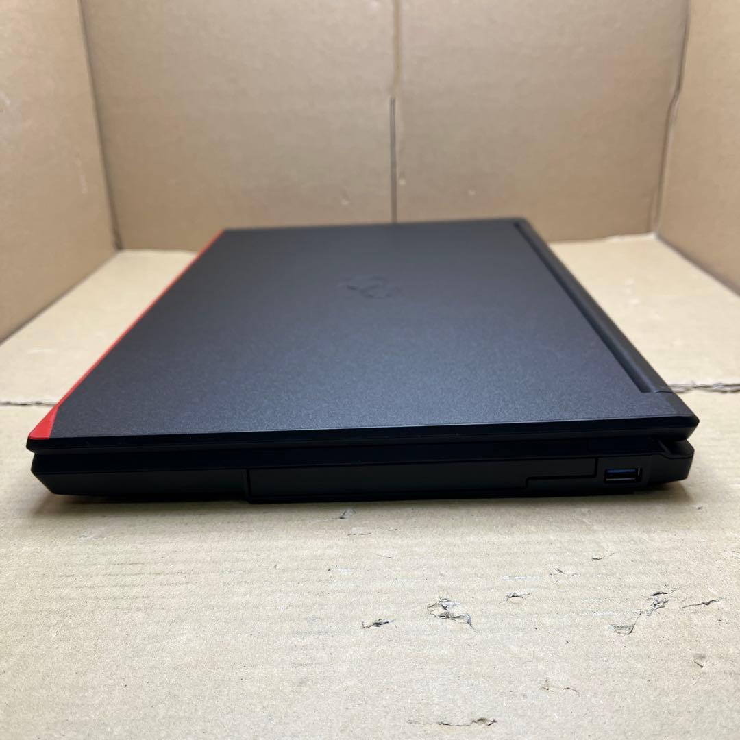 富士通 FMV LIFEBOOK A579/B FMVA64007