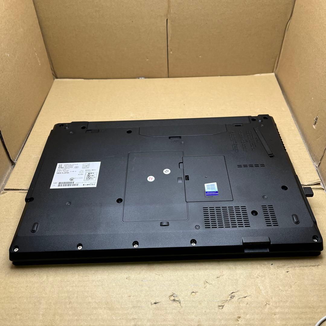 富士通 FMV LIFEBOOK A579/B FMVA64007
