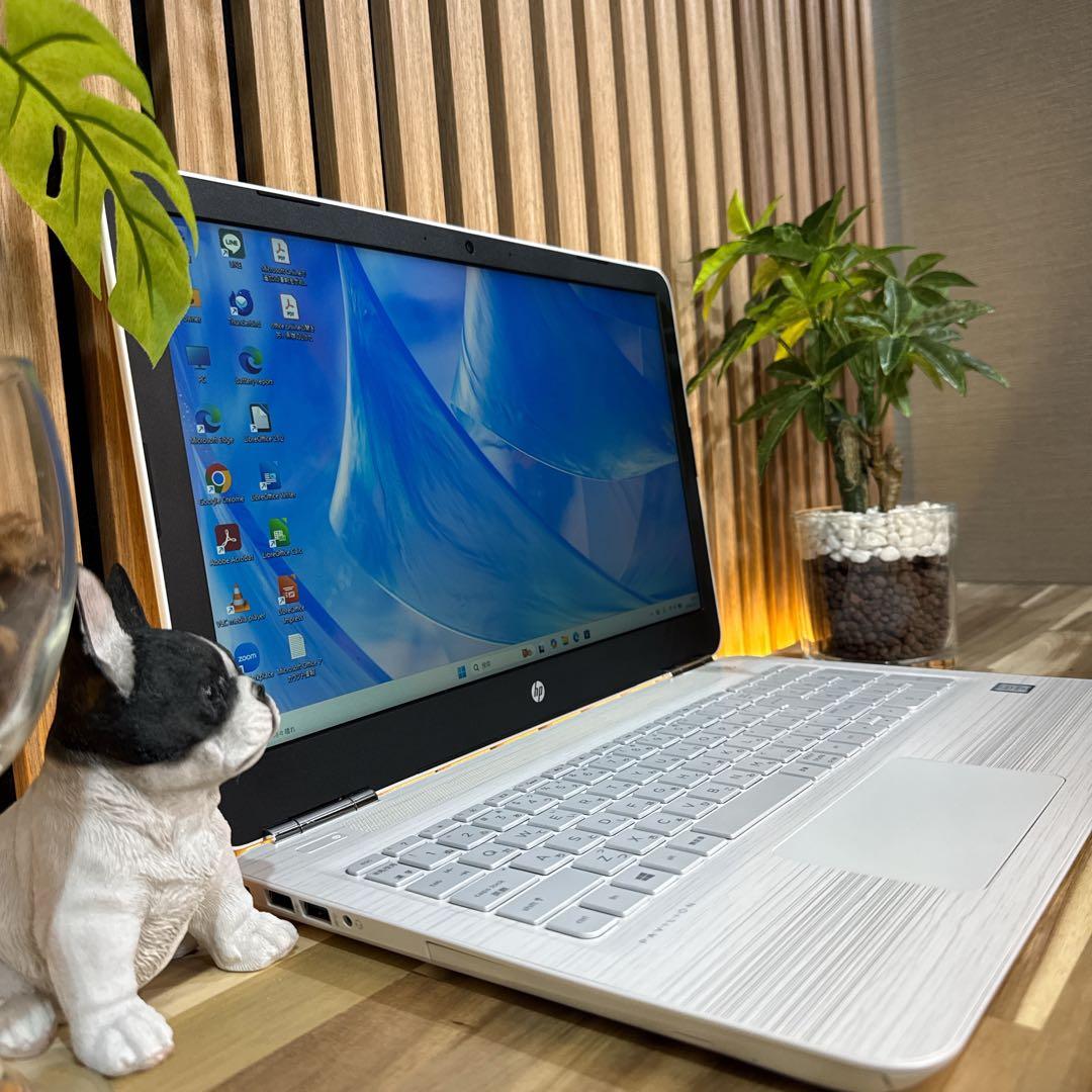 美品デザイン性‼️HP Pavilion☘15.6インチ☘フルHD☘ノートパソコン