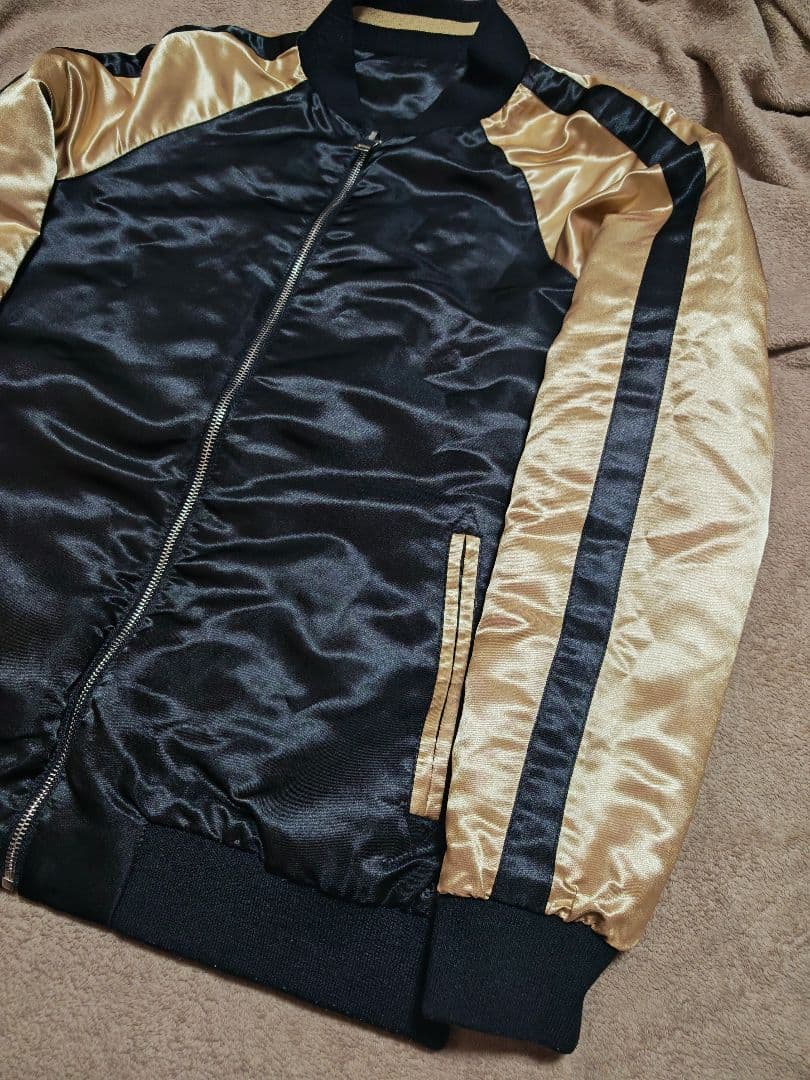 むかしむかし２面用 日本限定 スカジャン vintage 骸骨花 レーヨン