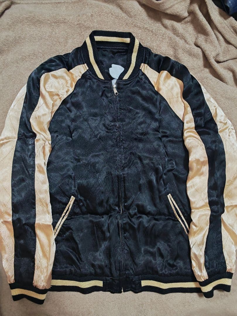 むかしむかし２面用 日本限定 スカジャン vintage 骸骨花 レーヨン