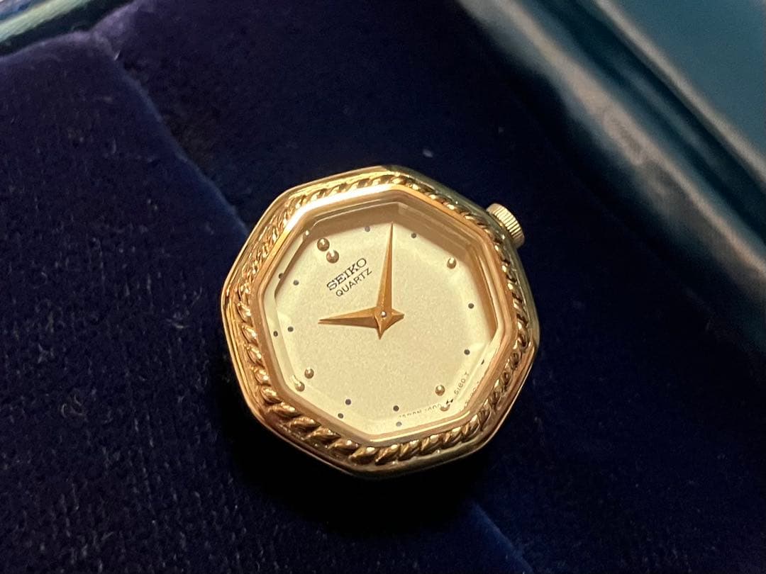 稼働品❗️使用感のない美品です‼️SEIKO QUARTZ RING WATCH