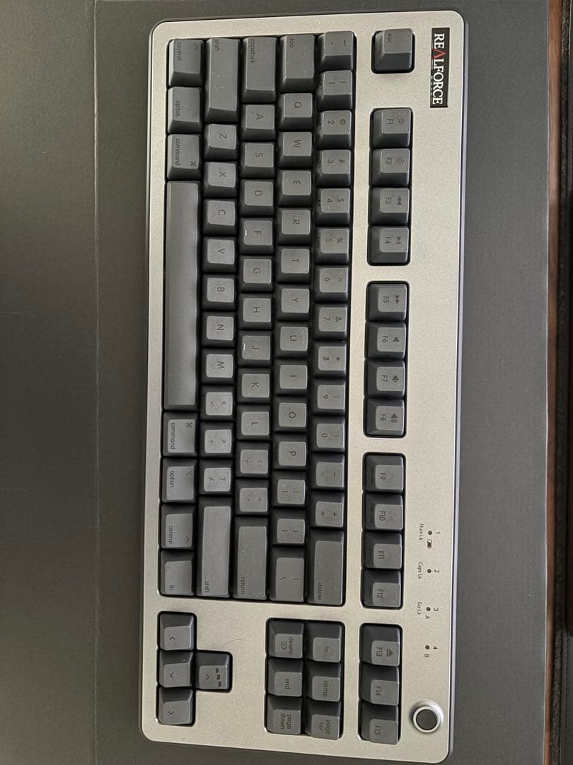 REALFORCE R3HH11 Mac配列 + 純正アルミパームレスト