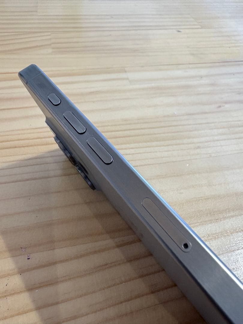 iPhone15Pro 128GB SIMフリー ナチュラルチタニウム