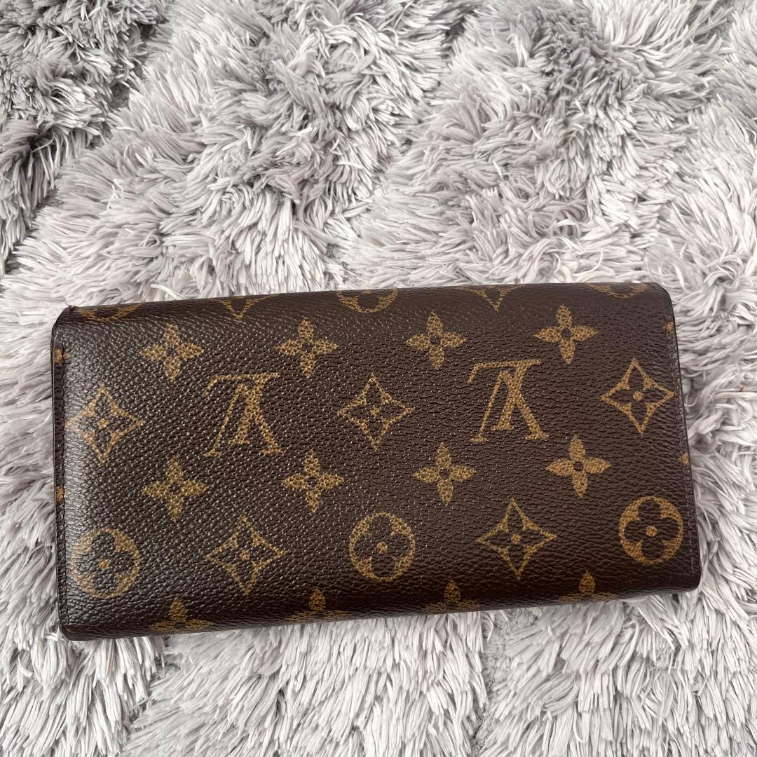 ルイヴィトン　ポルトフォイユサラ　長財布　モノグラムキャンバス