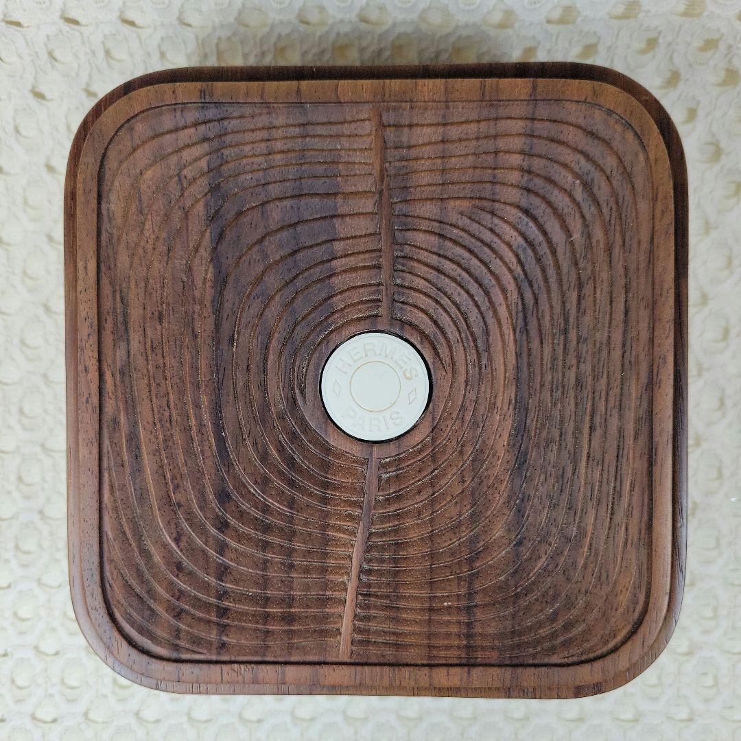 エルメス　ウッドボックス（木製小物入れ）　です。