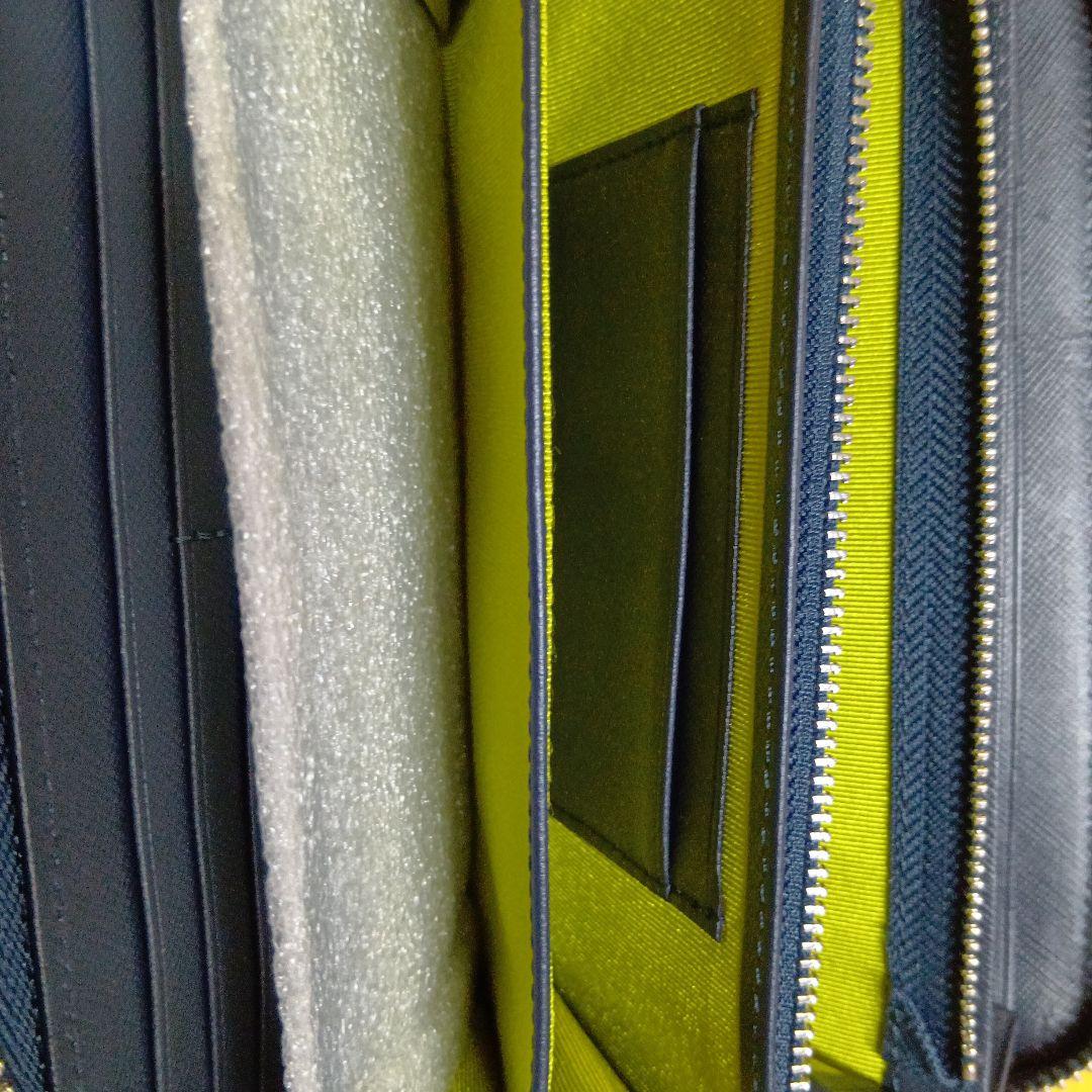 新品・CROIX 　クロワ・ロワイヤル　ネイビー　本ワニ皮・長財布