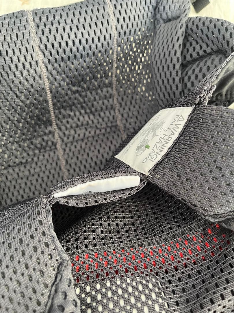 【美品】ベビービョルン 抱っこ紐 ハーモニー メッシュ