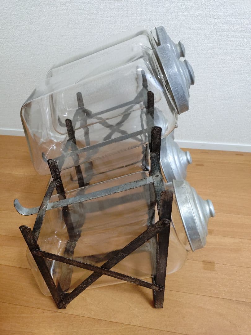 昭和レトロ　ガラス瓶お菓子入れ　小物入れ　アンティーク　ビンテージ　架台付　レア