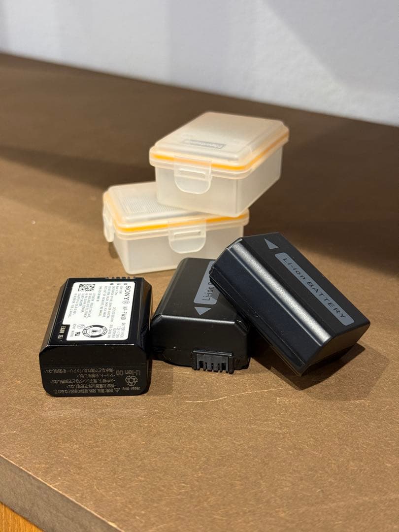 SONY α6400 ボディ ブラック＋16-50mmレンズ＋専用ケージ