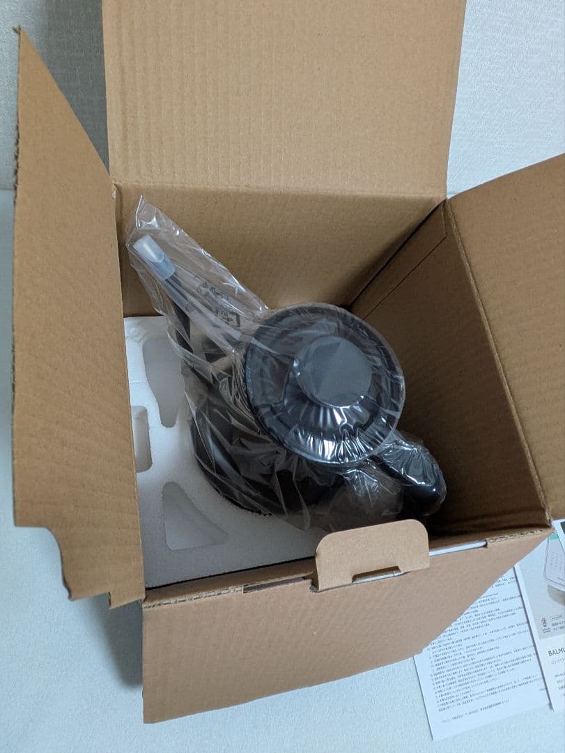 新品・未使用　バルミューダ　電気ケトルBALMUDA　The Pot ブラック