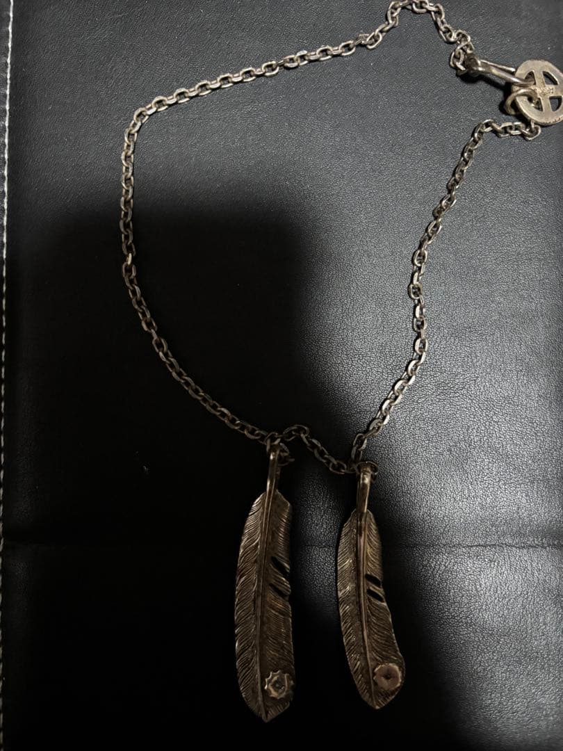 羽根モチーフ シルバーネックレス