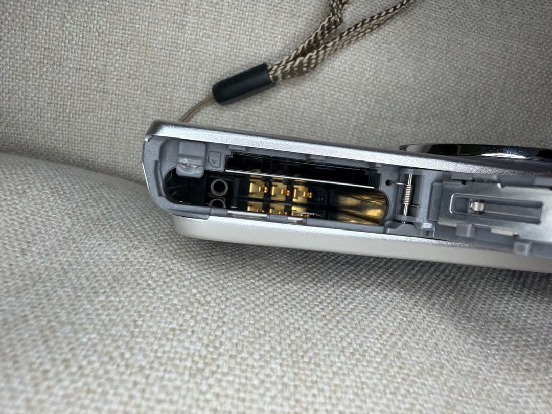 CASIO カシオ EXLIM ex-zs28 デジカメ　コンデジ