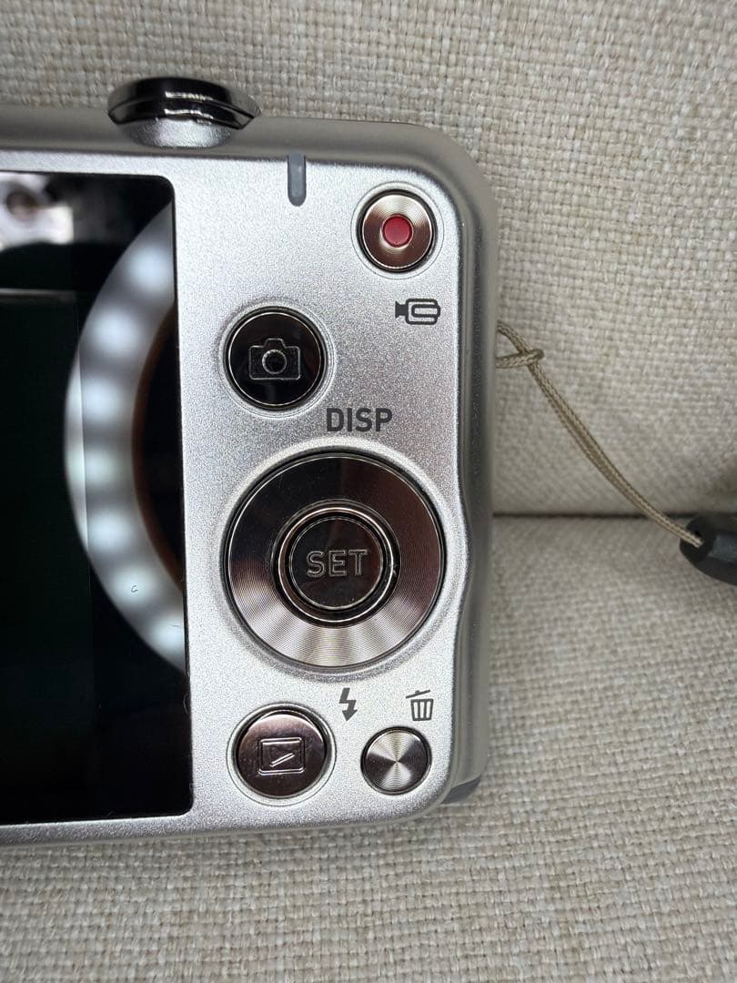 CASIO カシオ EXLIM ex-zs28 デジカメ　コンデジ