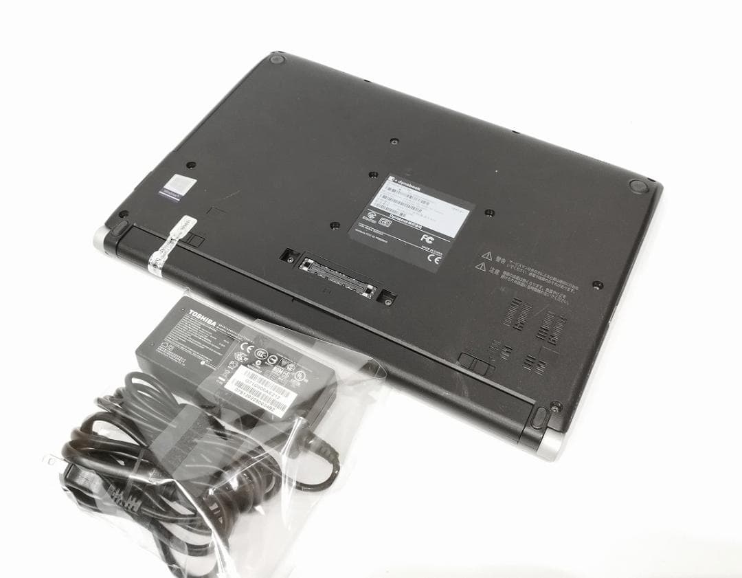 13.3オールイン R73/BN Core I3 8GB 256GB DVD