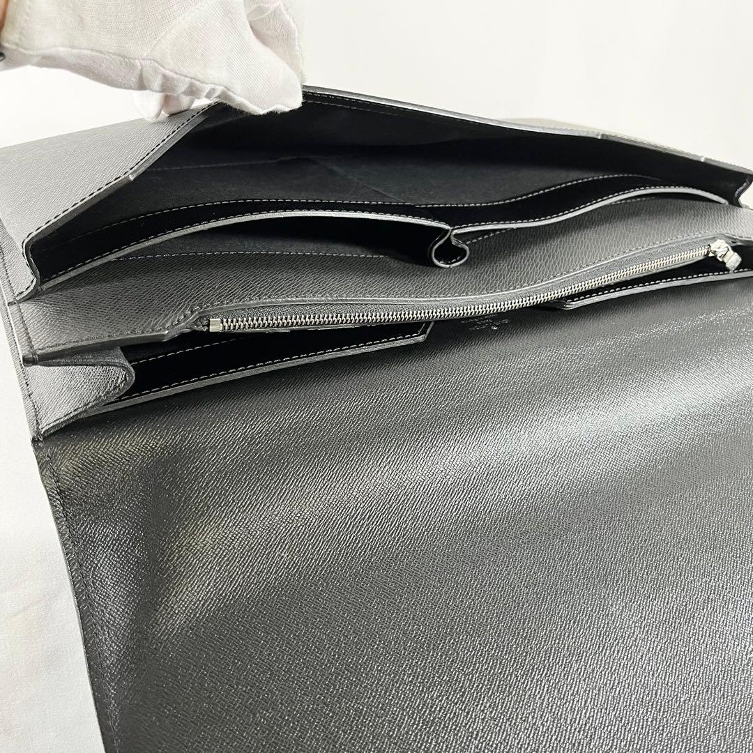 LOUIS VUITTON ルイヴィトン タイガ ビジネスバッグ グレー