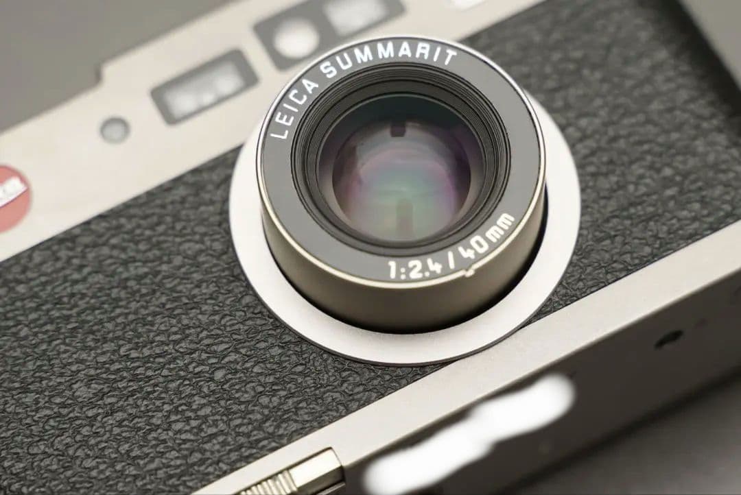 Leica CM 40/2.4 フィルムコンパクトカメラ + レザーケース