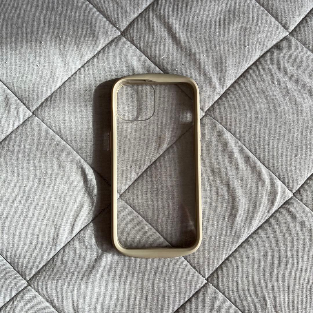 iPhone13無印256GBとMacBookとiPod touch