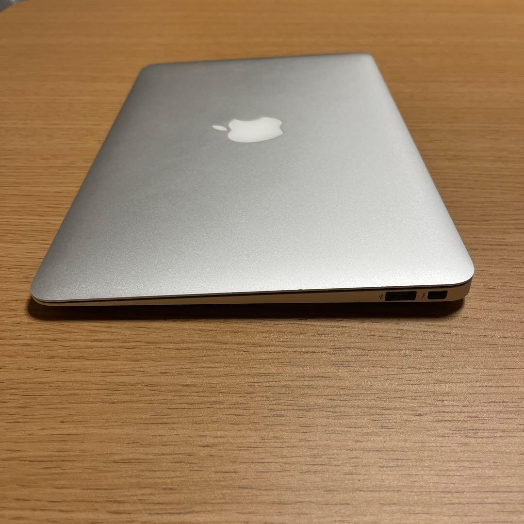【動作確認済】Apple MacBook Air 11インチ おまけ付き