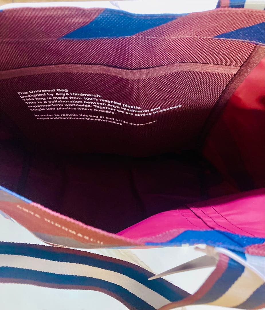 ANYA HINDMARCH アニヤハインドマーチ ユニバーサルバッグ　イギリス