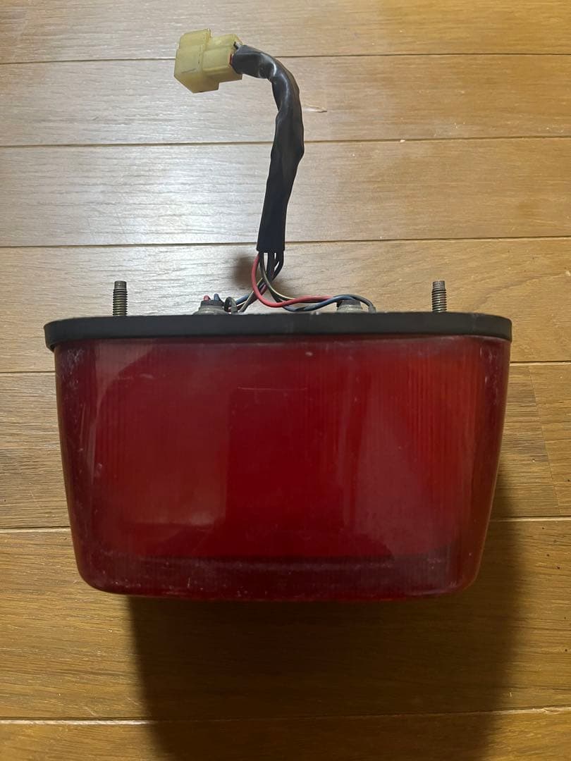 ゼファー400 テールランプ 純正品