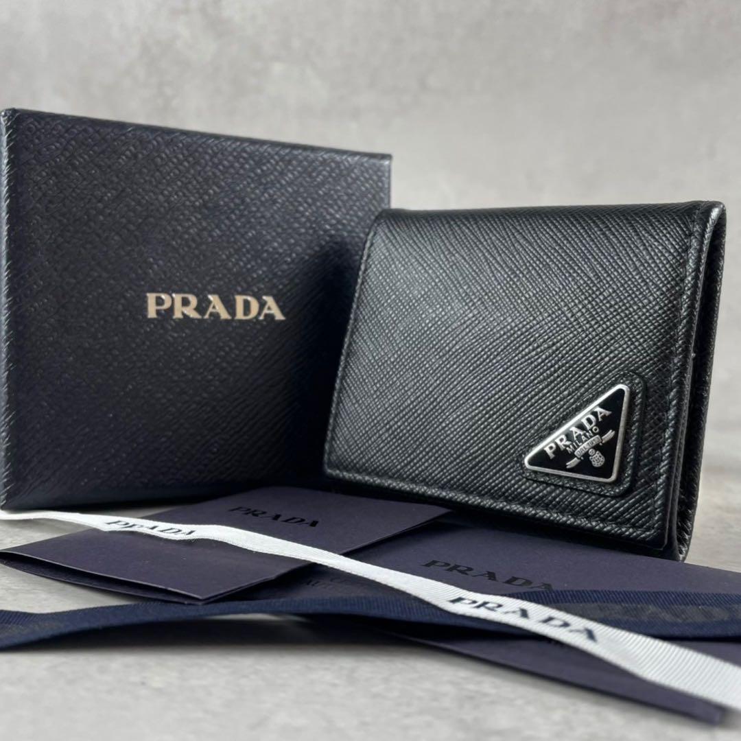 【極美品】現行 PRADA ケース 小銭入れ サフィアーノ 三角ロゴ