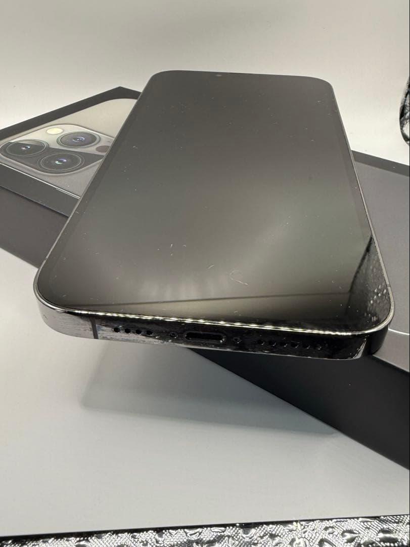 《美品》　iPhone 13 pro max 128GB グラファイト