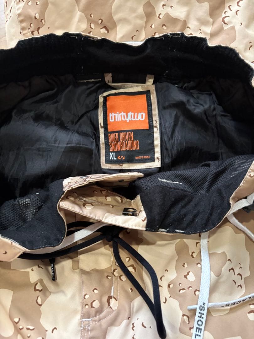 thirtytwo スノーボードパンツXL カモフラ迷彩