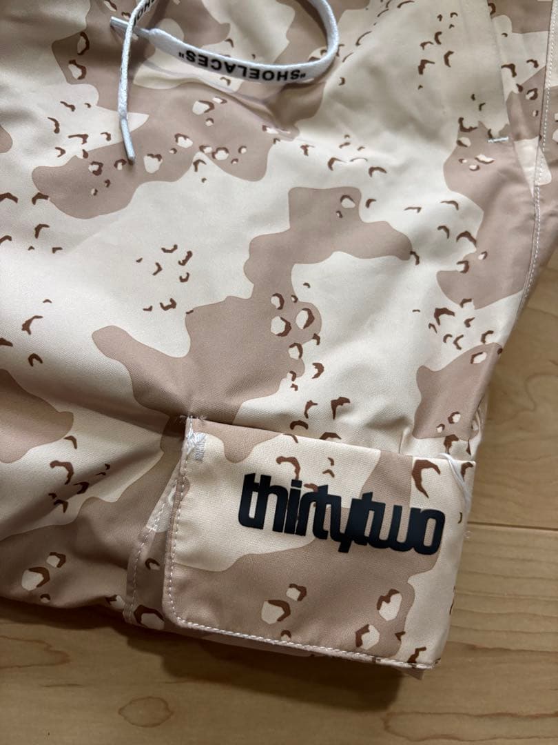 thirtytwo スノーボードパンツXL カモフラ迷彩