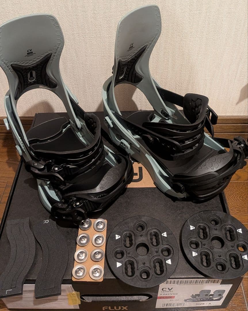 FLUX CV 2025-2026 Cement ビンディング サイズS