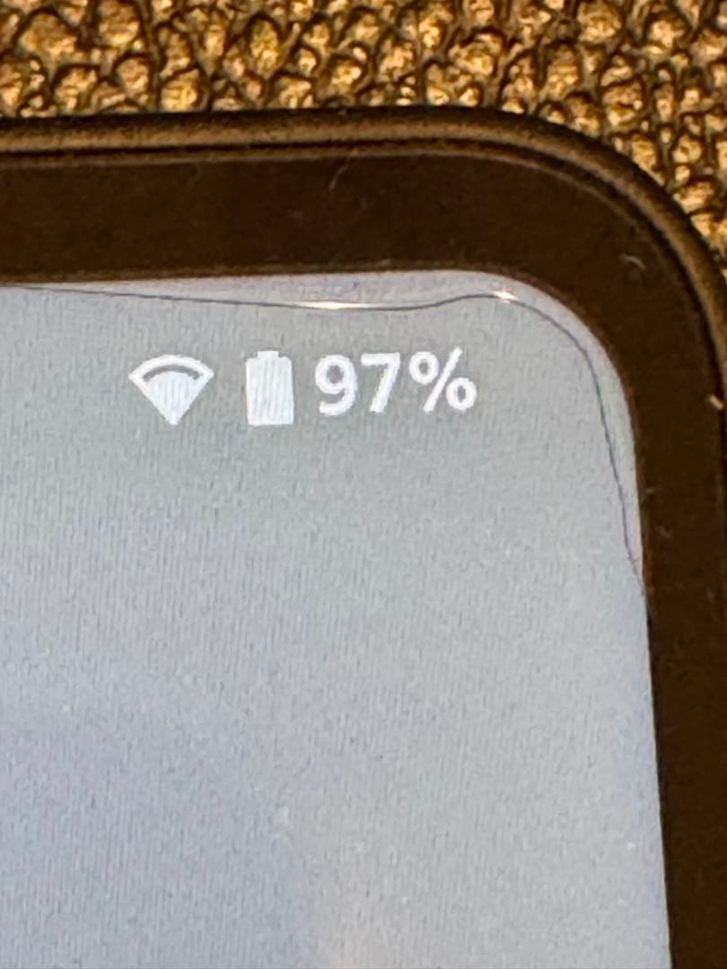 AQUOS wish5 訳あり