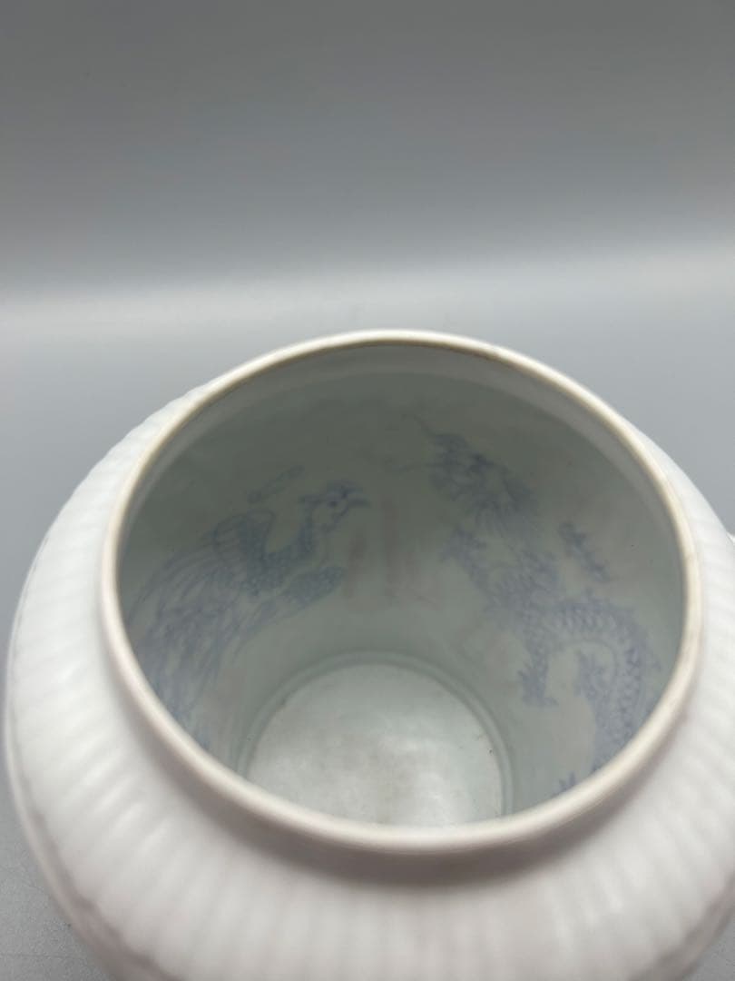 【骨董美品】白い陶器　蓋付き