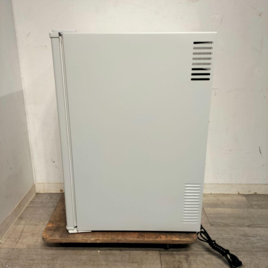 M♦アントピー　peltism　70Ｌ　小型冷蔵庫　AB-70Ｌ