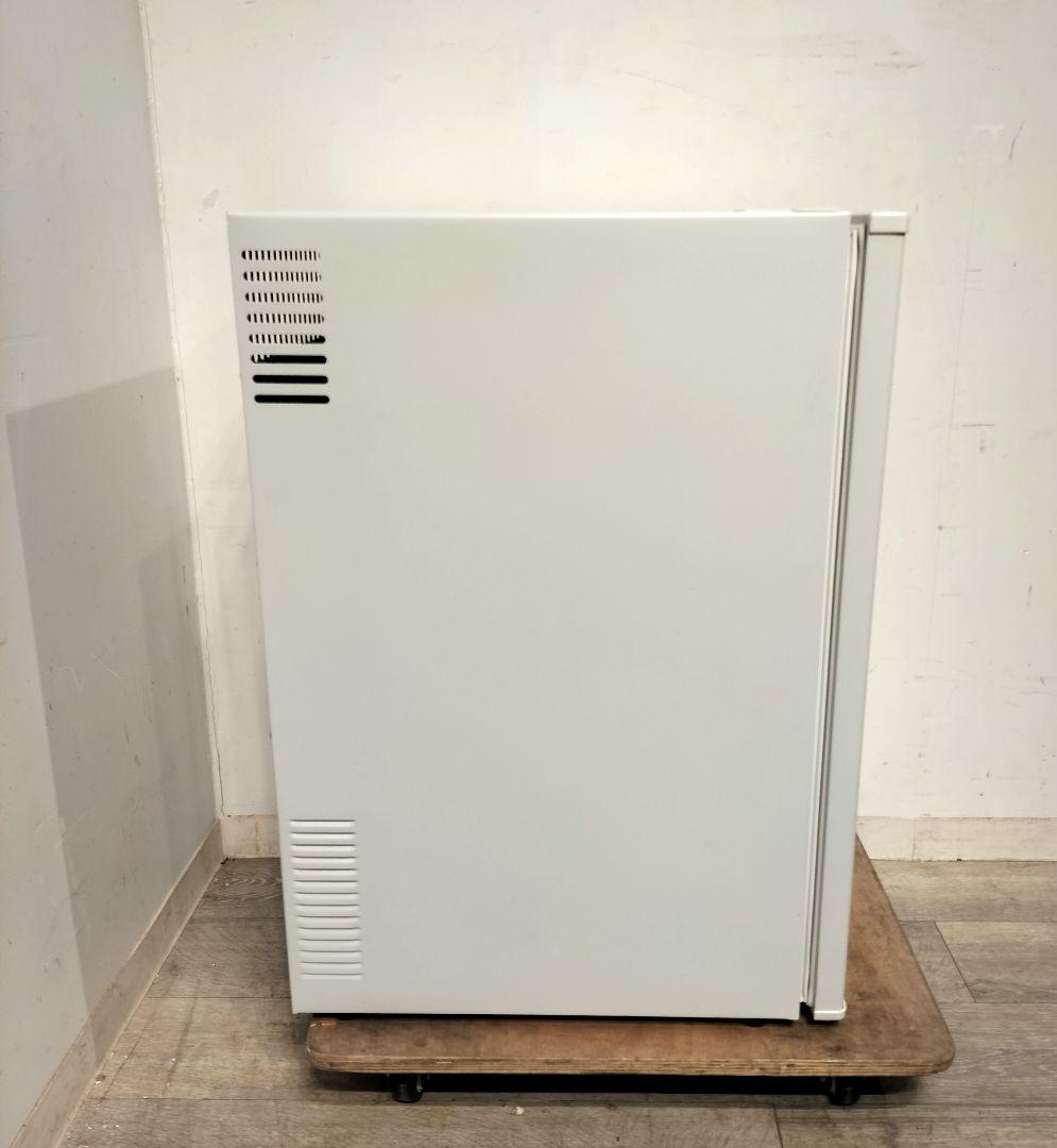 M♦アントピー　peltism　70Ｌ　小型冷蔵庫　AB-70Ｌ