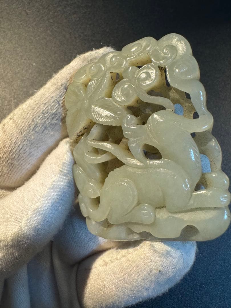 犬　本玉 天然石古砡 和田玉 清時代中国古美術骨董 雕刻 開運風水 極細工