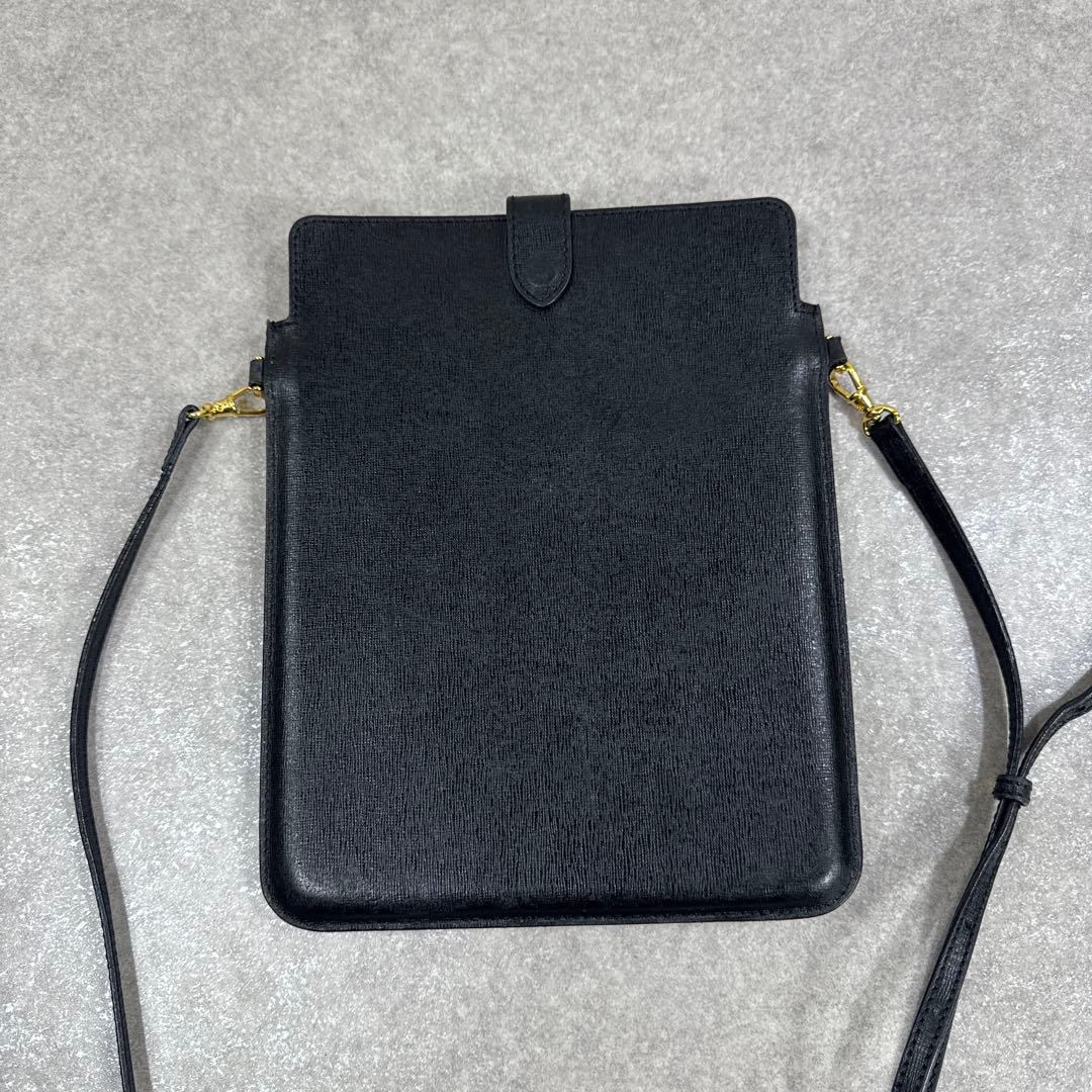 FENDI レザー タブレットケース ショルダーストラップ ギャランティカード付