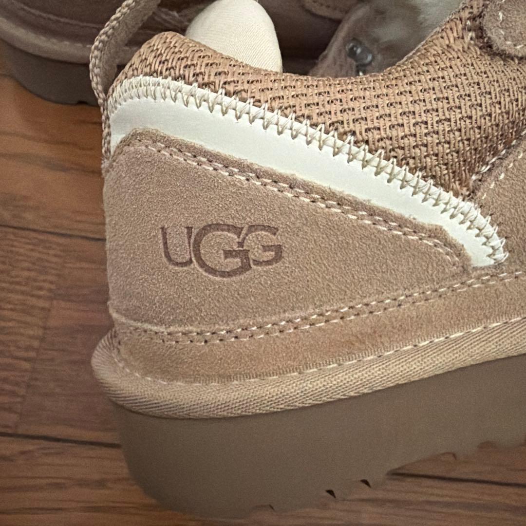 UGG ベージュ ムートンブーツ　スニーカー
