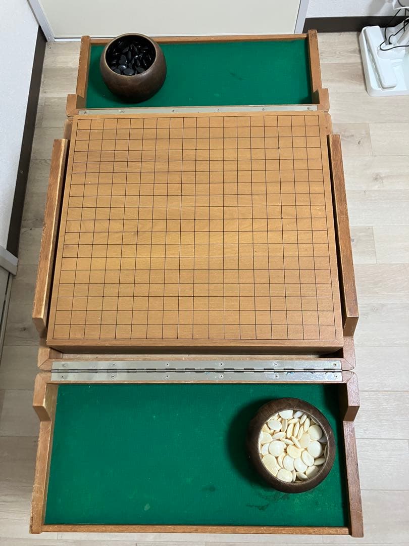 木製囲碁盤＋観音扉付き収納台　白黒碁石・木製碁笥付き　実用向け