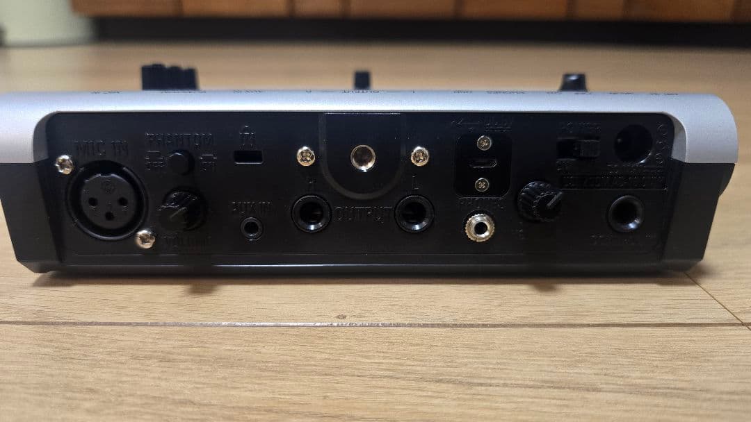 ZOOM V3 エフェクトプロセッサー