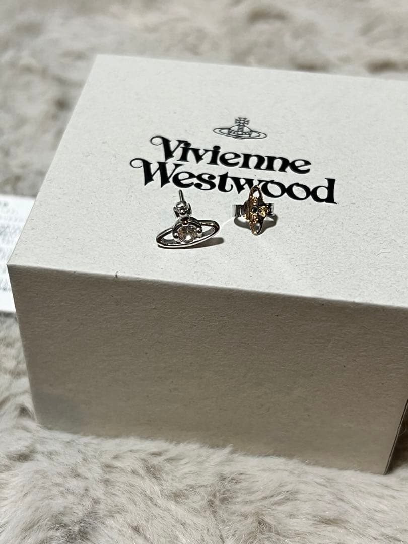 値下げ Vivienne Westwood 片耳ピアス 確実正規品 証明書付き